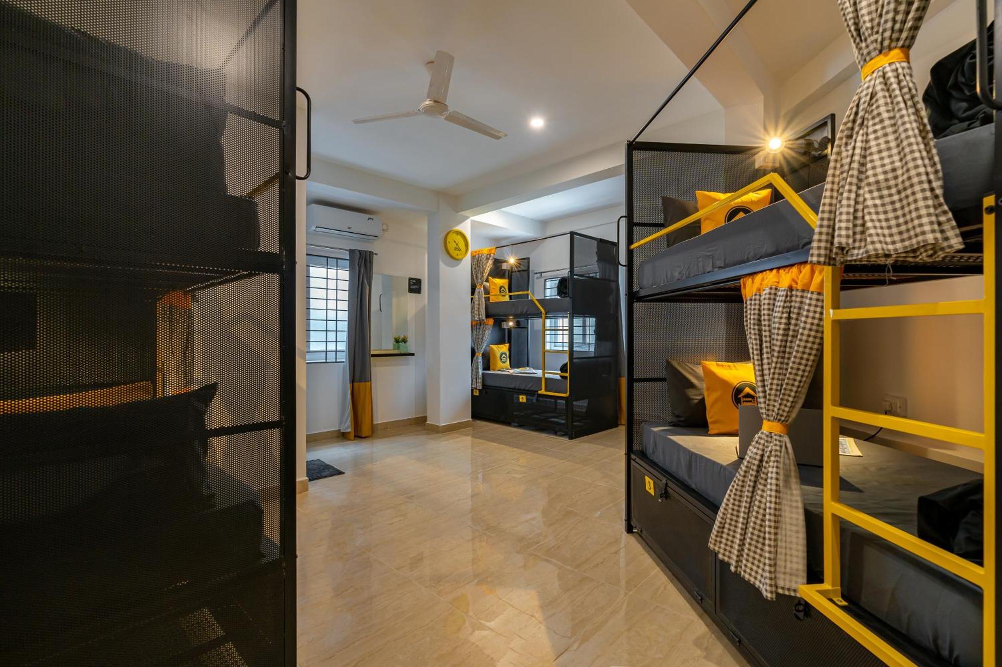 The Hosteller Bangalore, Koramangala Exterior foto